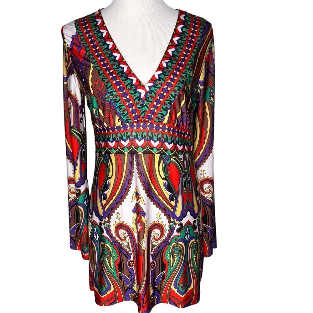 Jennifer Lauren Geometric Paisley Print V Neck Wide Bell Sleeve Long Line Top L